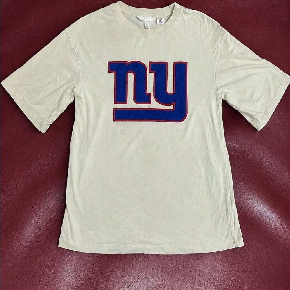 H&M Cream Short Sleeve Tee with Blue and Red 'ny' Logo